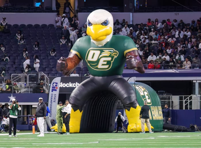 DeSoto vs Summer Creek UIL 6A Division 2 Final December 16, 2023 Photo-Tommy Hays04